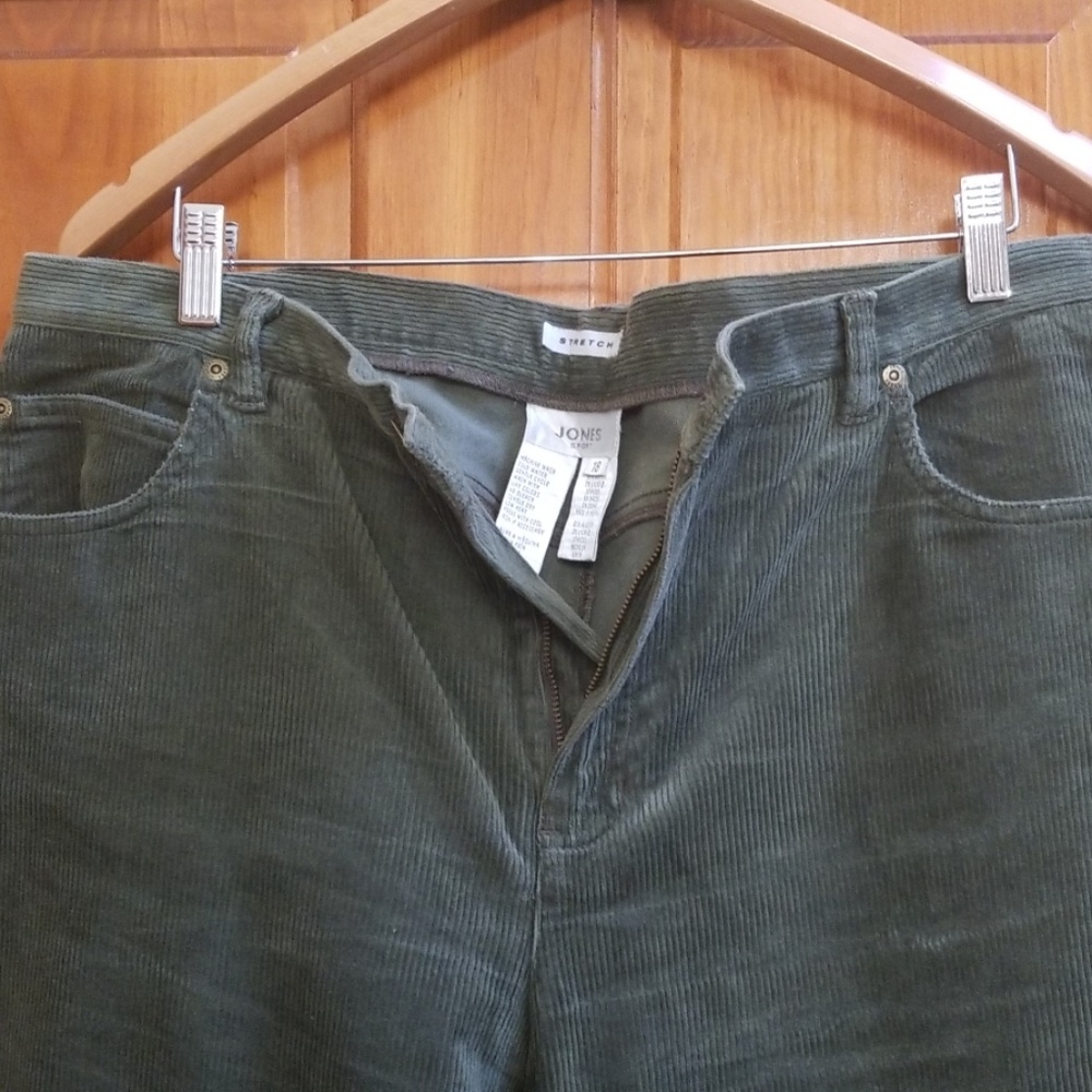 Joe Jones olive green corduroy pants